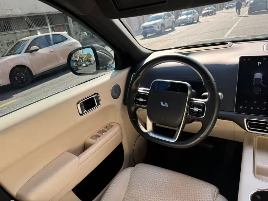 2022 Li L9 Range Extended 154HP REEV 42.6KWH,autocango,china used car exporter,china ev exporter,chinese used car exporter,chinese used ev exporter