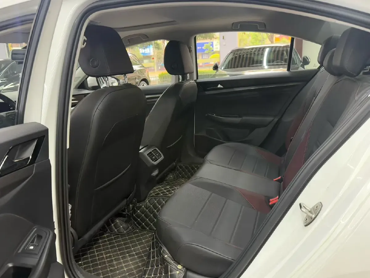 2021 Volkswagen Bora 1.5L 113HP L4 6AT,autocango,china used car exporter,china ev exporter,chinese used car exporter,chinese used ev exporter