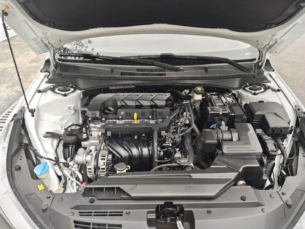 2022 Hyundai Elantra 1.5L 115HP L4 CVT,autocango,china used car exporter,china ev exporter,chinese used car exporter,chinese used ev exporter