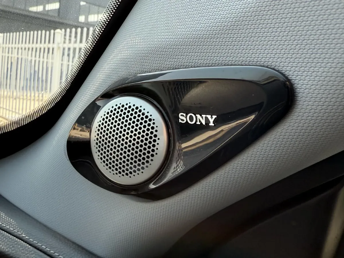 2022 Chery Tiggo 8 Plus 1.6T 197HP L4 7DCT,autocango,china used car exporter,china ev exporter,chinese used car exporter,chinese used ev exporter