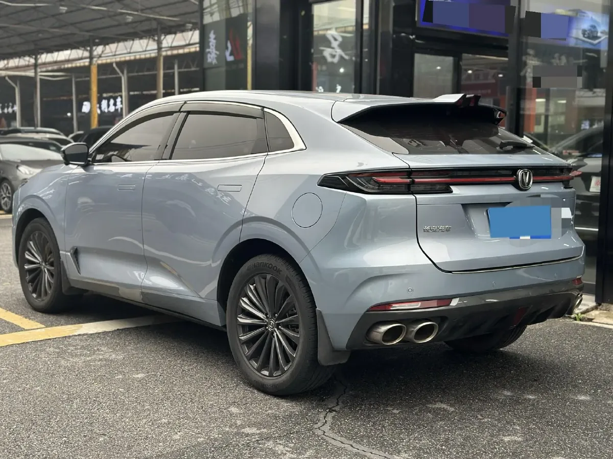 2021 ChangAn UNI-K 2.0T 233HP L4 8AT,autocango,china used car exporter,china ev exporter,chinese used car exporter,chinese used ev exporter