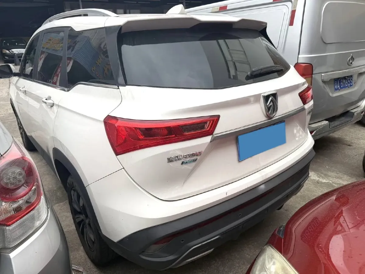 2018 BaoJun 530 1.5T 150HP L4 6DCT,autocango,china used car exporter,china ev exporter,chinese used car exporter,chinese used ev exporter