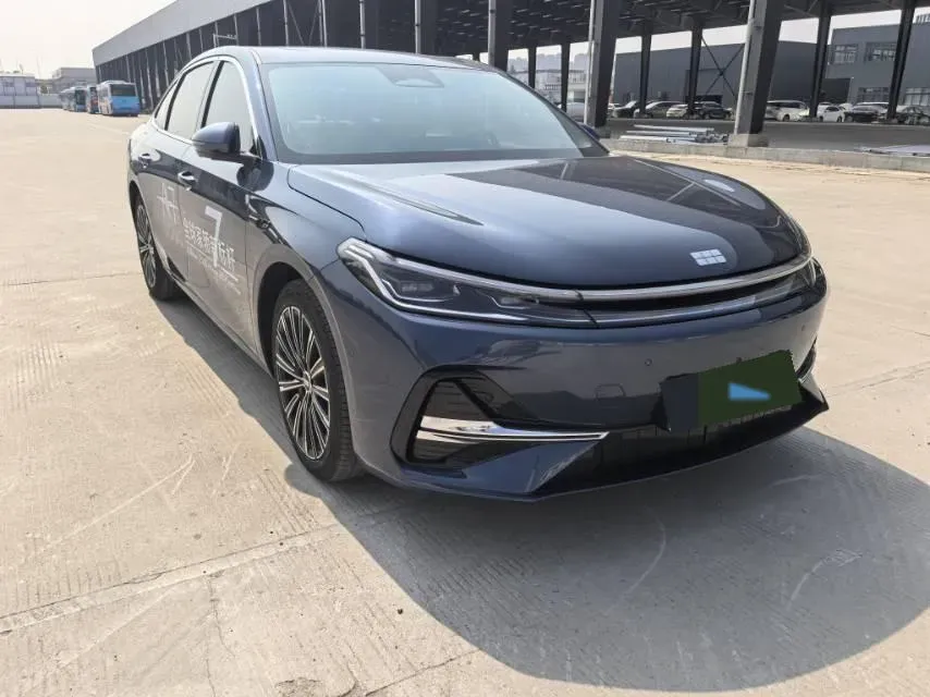 2025 Geely Galaxy A7 1.5L 112HP L4 1DHT PHEV,autocango,china used car exporter,china ev exporter,chinese used car exporter,chinese used ev exporter