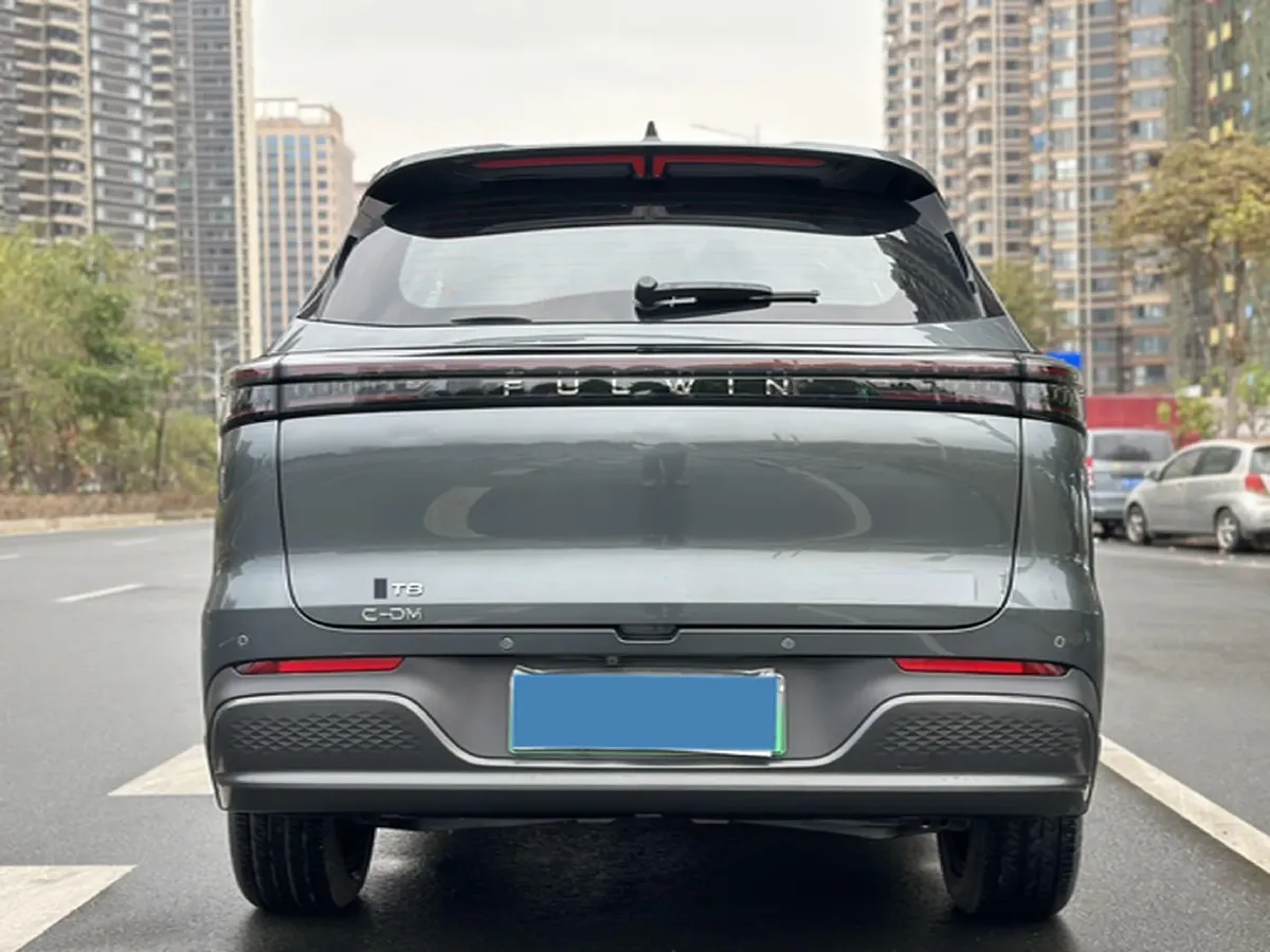 2025 Fulwin FulwinT8 1.5T 156HP L4 1DHT PHEV 18.67KWH,autocango,china used car exporter,china ev exporter,chinese used car exporter,chinese used ev exporter