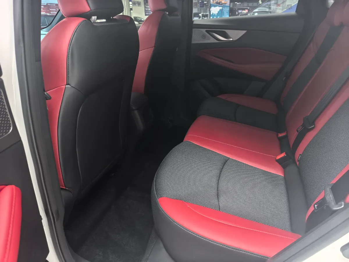 2023 ChangAn CS35 Plus 1.4T 160HP L4 7DCT,autocango,china used car exporter,china ev exporter,chinese used car exporter,chinese used ev exporter