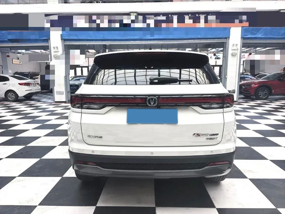 2023 ChangAn CS35 Plus 1.4T 160HP L4 7DCT,autocango,china used car exporter,china ev exporter,chinese used car exporter,chinese used ev exporter