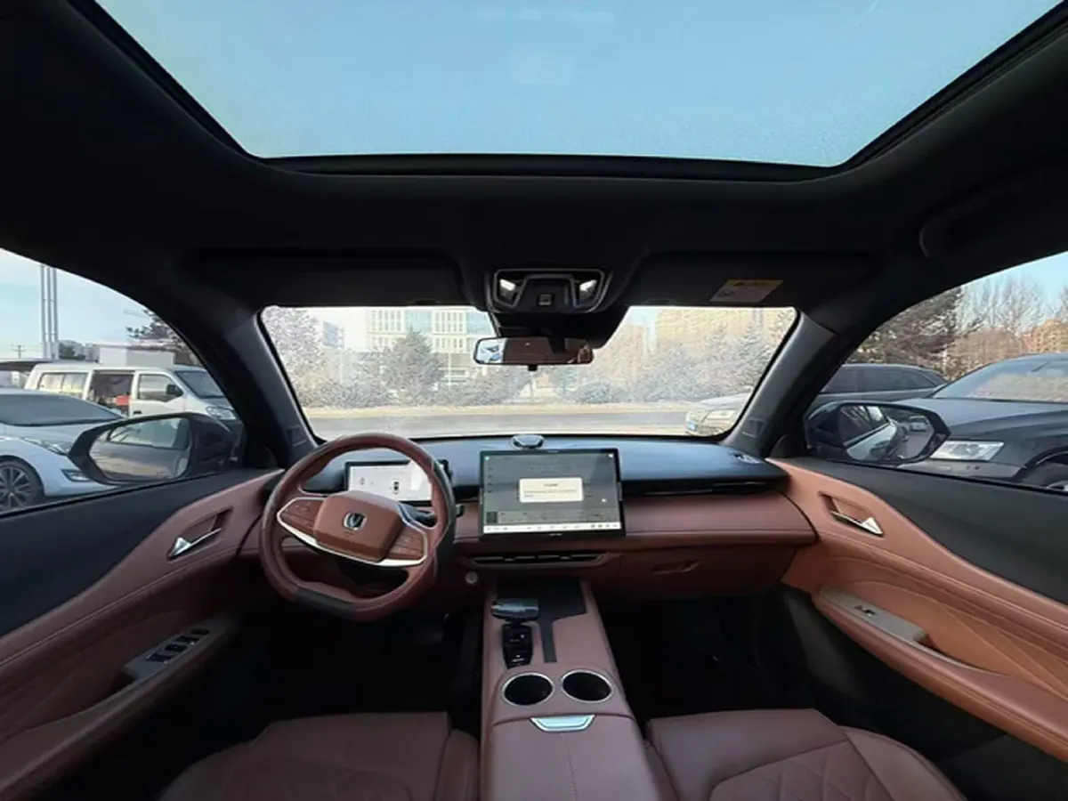 2024 ChangAn UNI-Z 1.5L 98HP L4 E-CVT PHEV 18.4KWH,autocango,china used car exporter,china ev exporter,chinese used car exporter,chinese used ev exporter