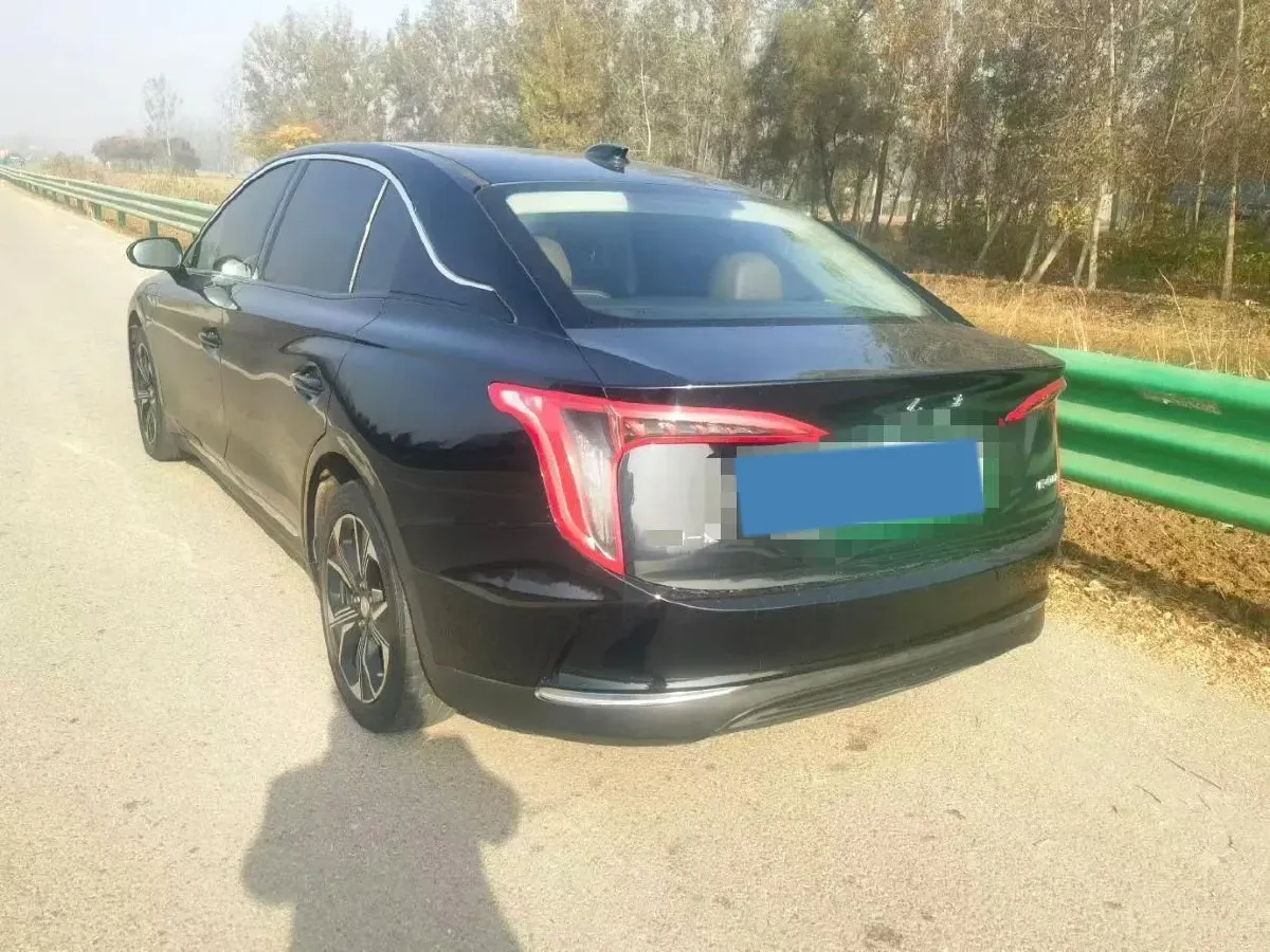 2022 HongQi E-QM5 BEV 54KWH,autocango,china used car exporter,china ev exporter,chinese used car exporter,chinese used ev exporter