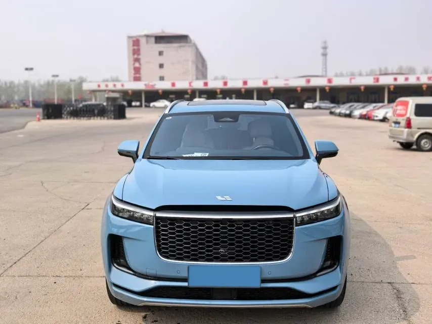 2021 Li ONE Range Extended 131HP REEV 40.5KWH,autocango,china used car exporter,china ev exporter,chinese used car exporter,chinese used ev exporter