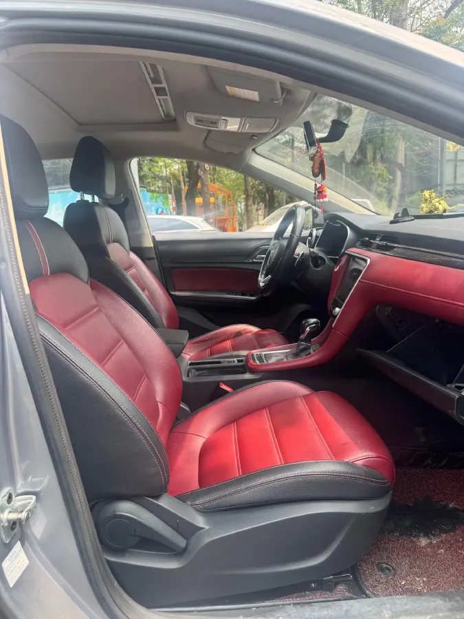 2017 MG MG6 1.5T 169HP L4 7DCT,autocango,china used car exporter,china ev exporter,chinese used car exporter,chinese used ev exporter