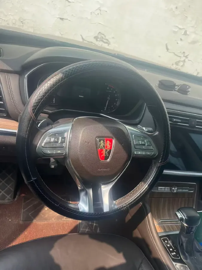 2018 Roewe RX5 2.0T 220HP L4 6DCT,autocango,china used car exporter,china ev exporter,chinese used car exporter,chinese used ev exporter