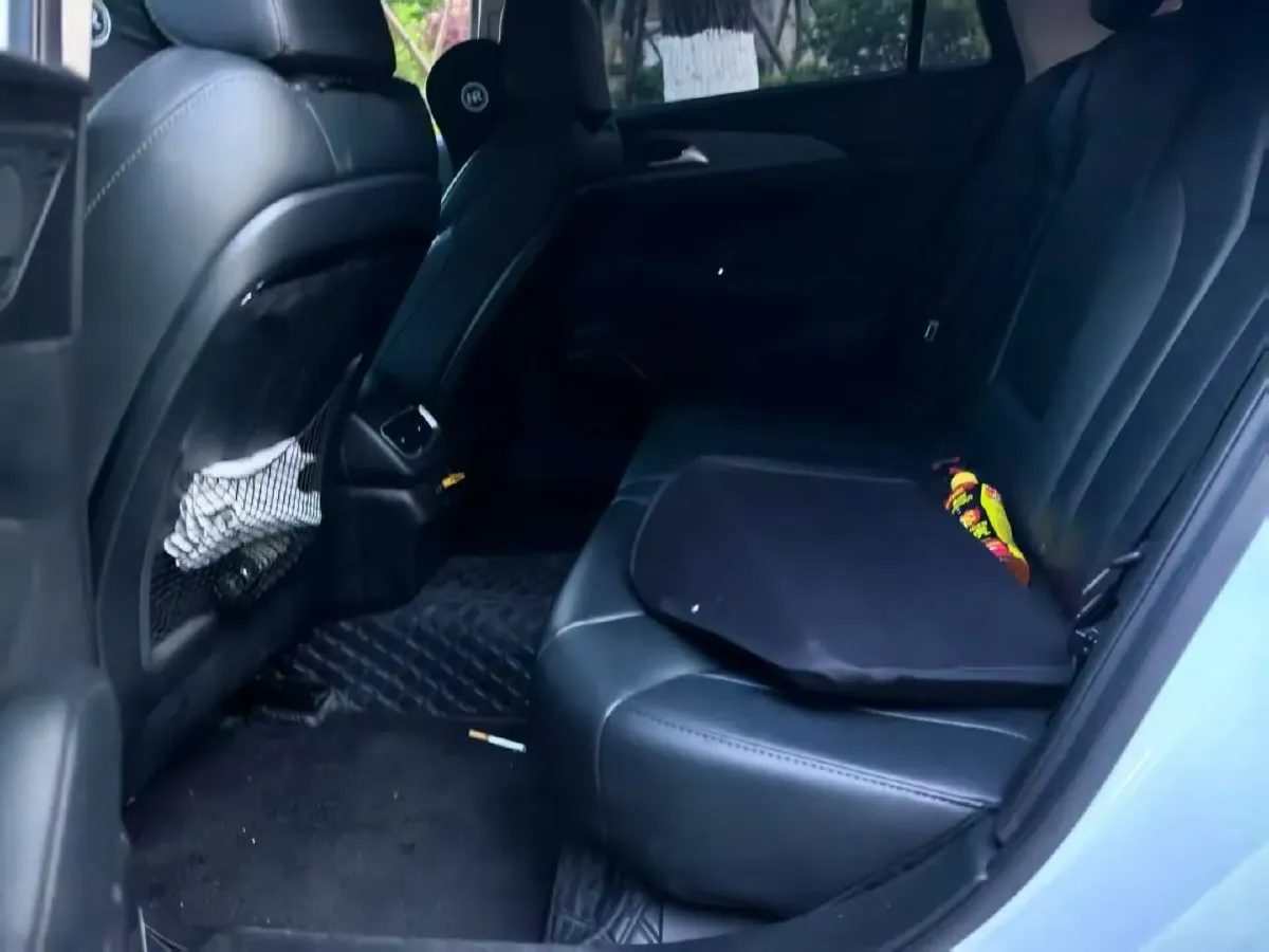 2022 HongQi H5 1.5T 169HP L4 7DCT,autocango,china used car exporter,china ev exporter,chinese used car exporter,chinese used ev exporter