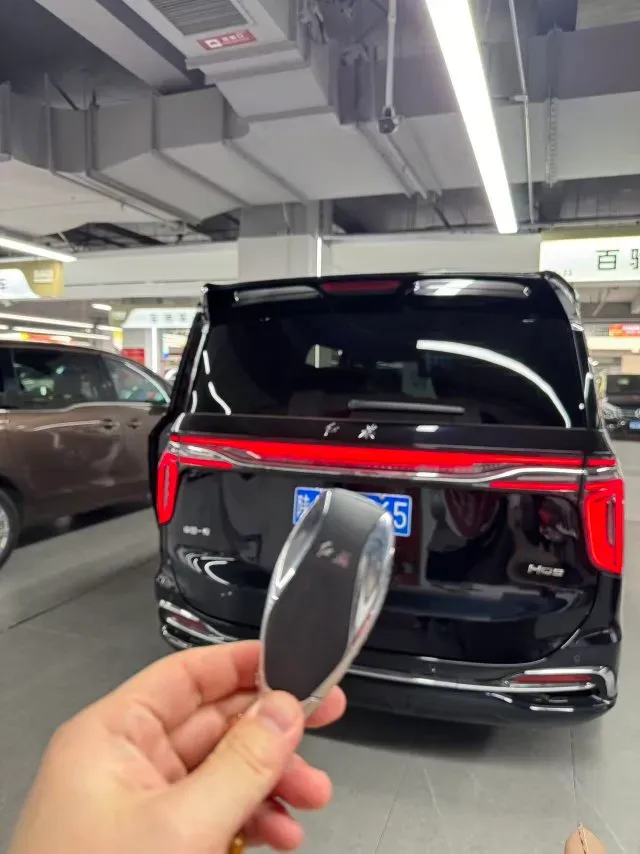 2023 HongQi HQ9 2.0T 252HP L4 8AT,autocango,china used car exporter,china ev exporter,chinese used car exporter,chinese used ev exporter