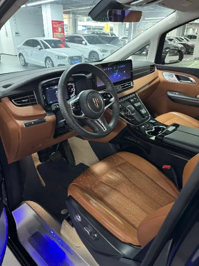 2023 HongQi HQ9 2.0T 252HP L4 8AT,autocango,china used car exporter,china ev exporter,chinese used car exporter,chinese used ev exporter