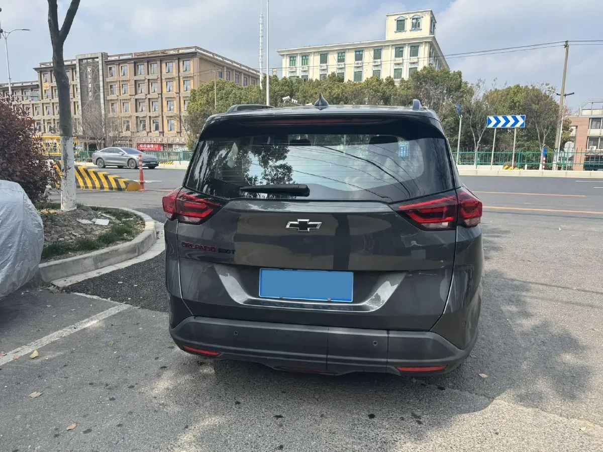 2019 Chevrolet Orlando 1.3T 163HP L3 6AT,autocango,china used car exporter,china ev exporter,chinese used car exporter,chinese used ev exporter