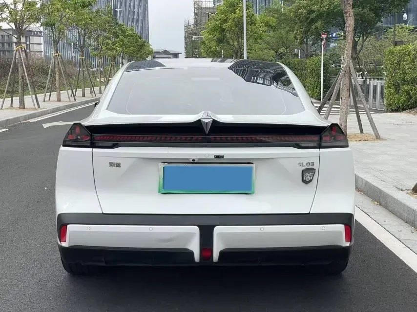 2022 DongFeng Forthing LingZhi EV BEV 68.4KWH,autocango,china used car exporter,china ev exporter,chinese used car exporter,chinese used ev exporter