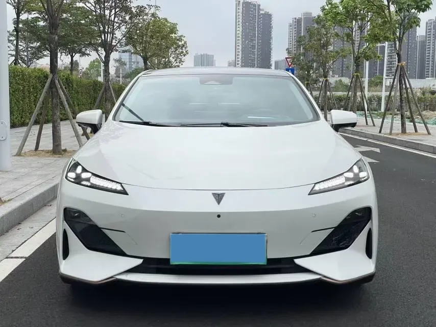 2022 DongFeng Forthing LingZhi EV BEV 68.4KWH,autocango,china used car exporter,china ev exporter,chinese used car exporter,chinese used ev exporter