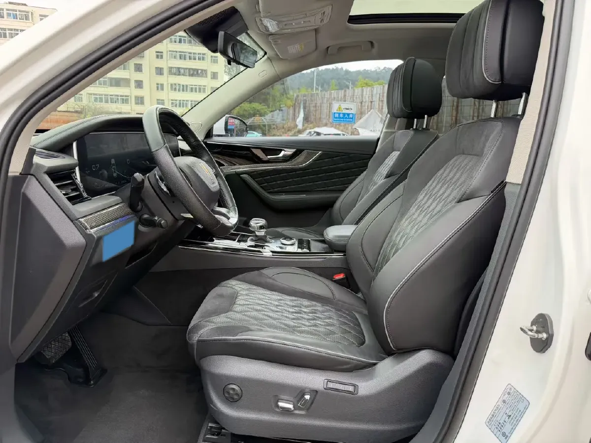 2019 HongQi HS5 2.0T 224HP L4 6AT,autocango,china used car exporter,china ev exporter,chinese used car exporter,chinese used ev exporter