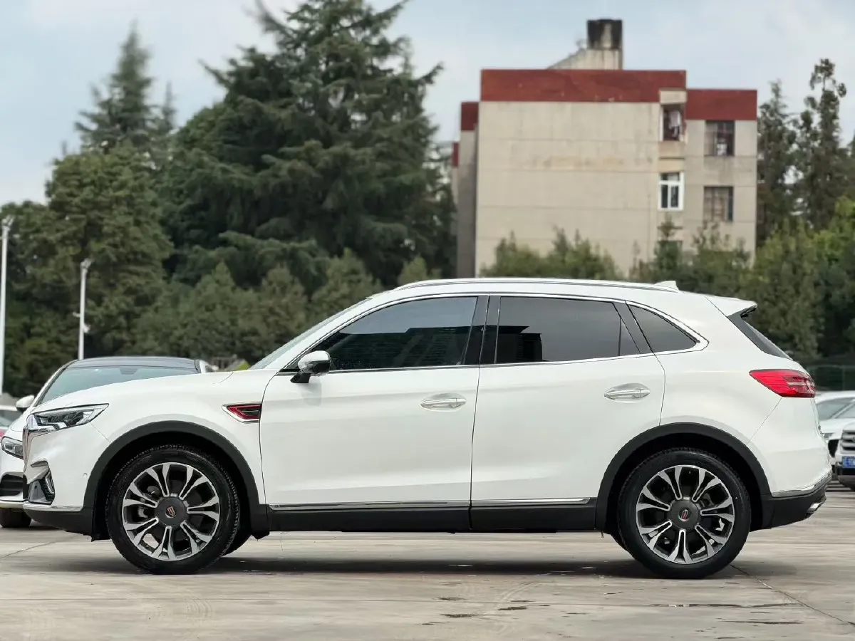 2019 HongQi HS5 2.0T 224HP L4 6AT,autocango,china used car exporter,china ev exporter,chinese used car exporter,chinese used ev exporter