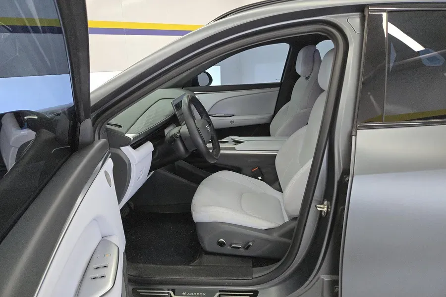 2024 MAXUS DaJia 5 BEV 61.1KWH,autocango,china used car exporter,china ev exporter,chinese used car exporter,chinese used ev exporter