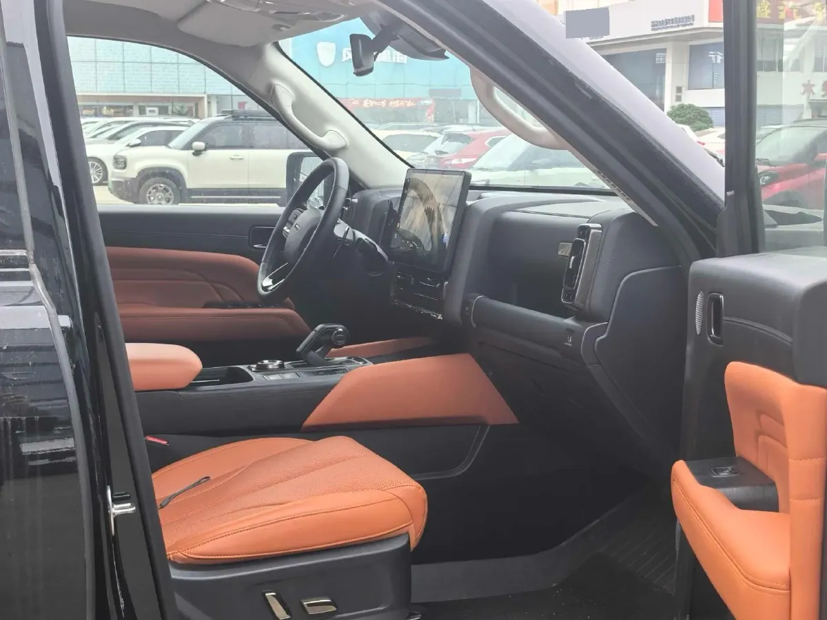 2024 Haval H9 2.0T 224HP L4 8AT,autocango,china used car exporter,china ev exporter,chinese used car exporter,chinese used ev exporter