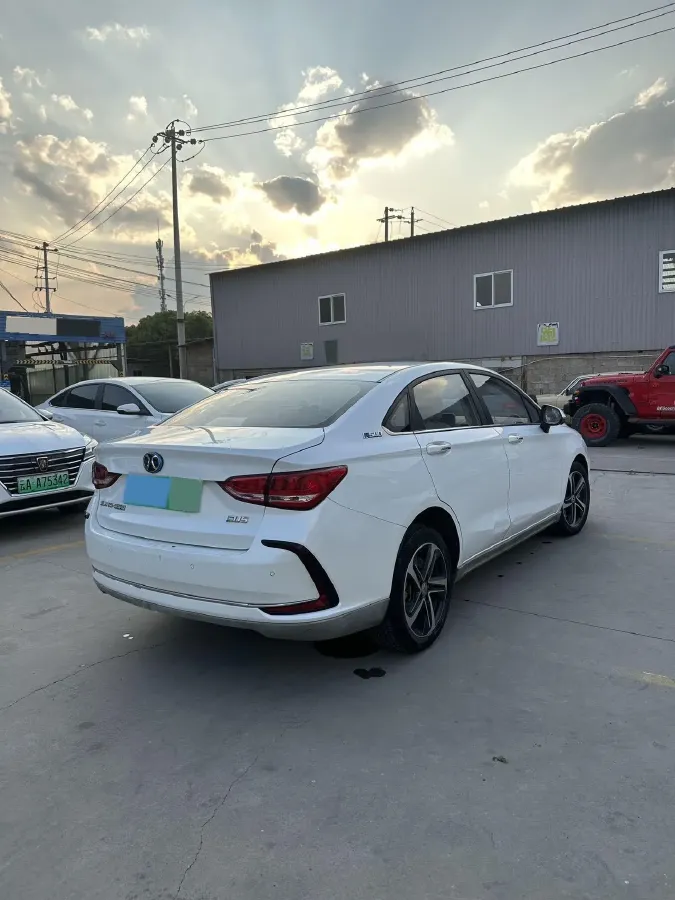 2018 BeiJing Auto EU5 BEV 53.66KWH,autocango,china used car exporter,china ev exporter,chinese used car exporter,chinese used ev exporter