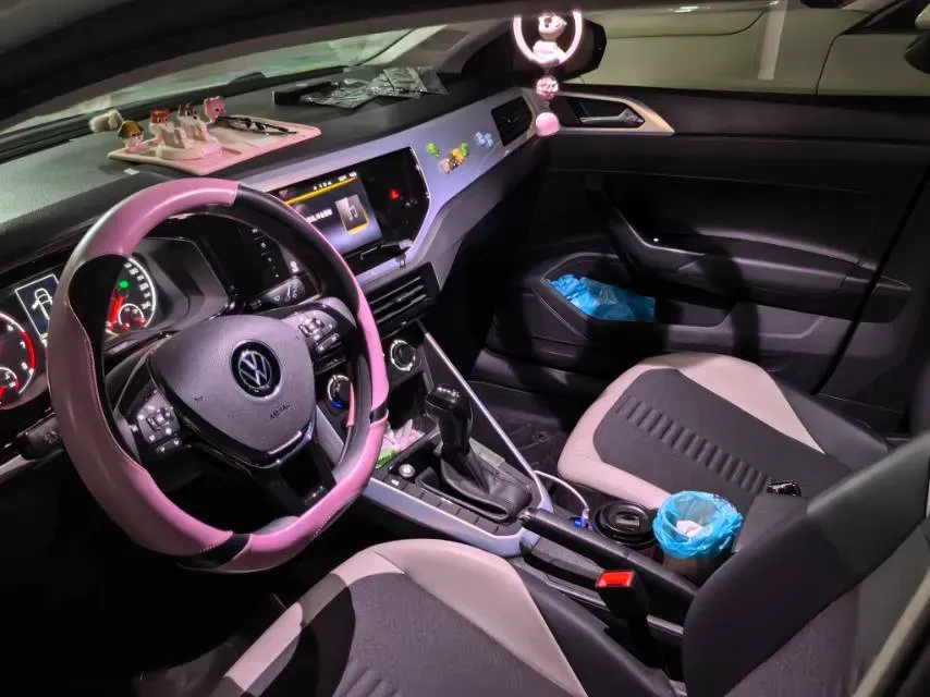 2023 Volkswagen Polo 1.5L 113HP L4 6AT,autocango,china used car exporter,china ev exporter,chinese used car exporter,chinese used ev exporter