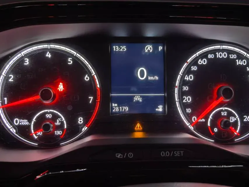 2023 Volkswagen Polo 1.5L 113HP L4 6AT,autocango,china used car exporter,china ev exporter,chinese used car exporter,chinese used ev exporter