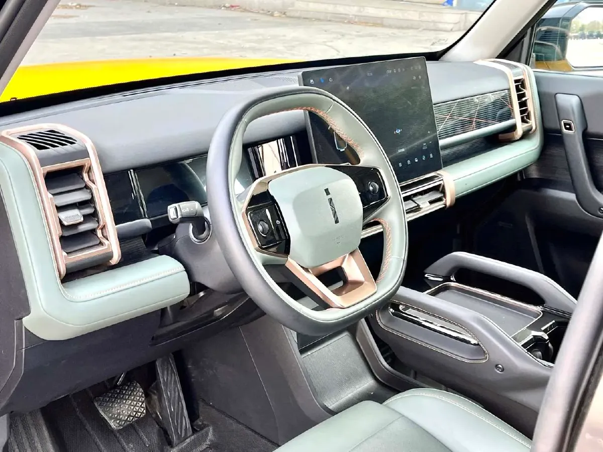 2024 iCAR iCAR 03 BEV 65.69KWH,autocango,china used car exporter,china ev exporter,chinese used car exporter,chinese used ev exporter