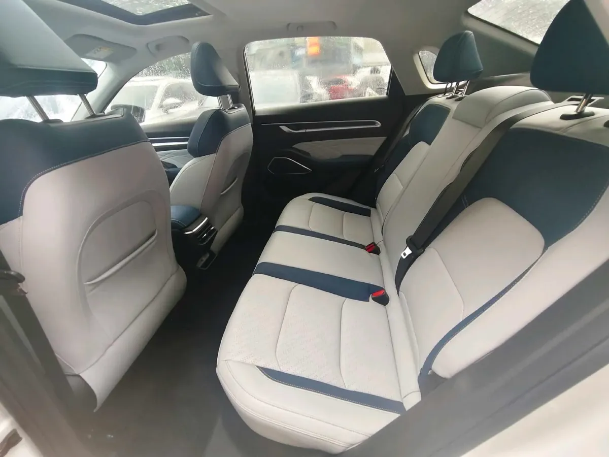 2022 Geely Emgrand 1.5L 114HP L4 CVT,autocango,china used car exporter,china ev exporter,chinese used car exporter,chinese used ev exporter