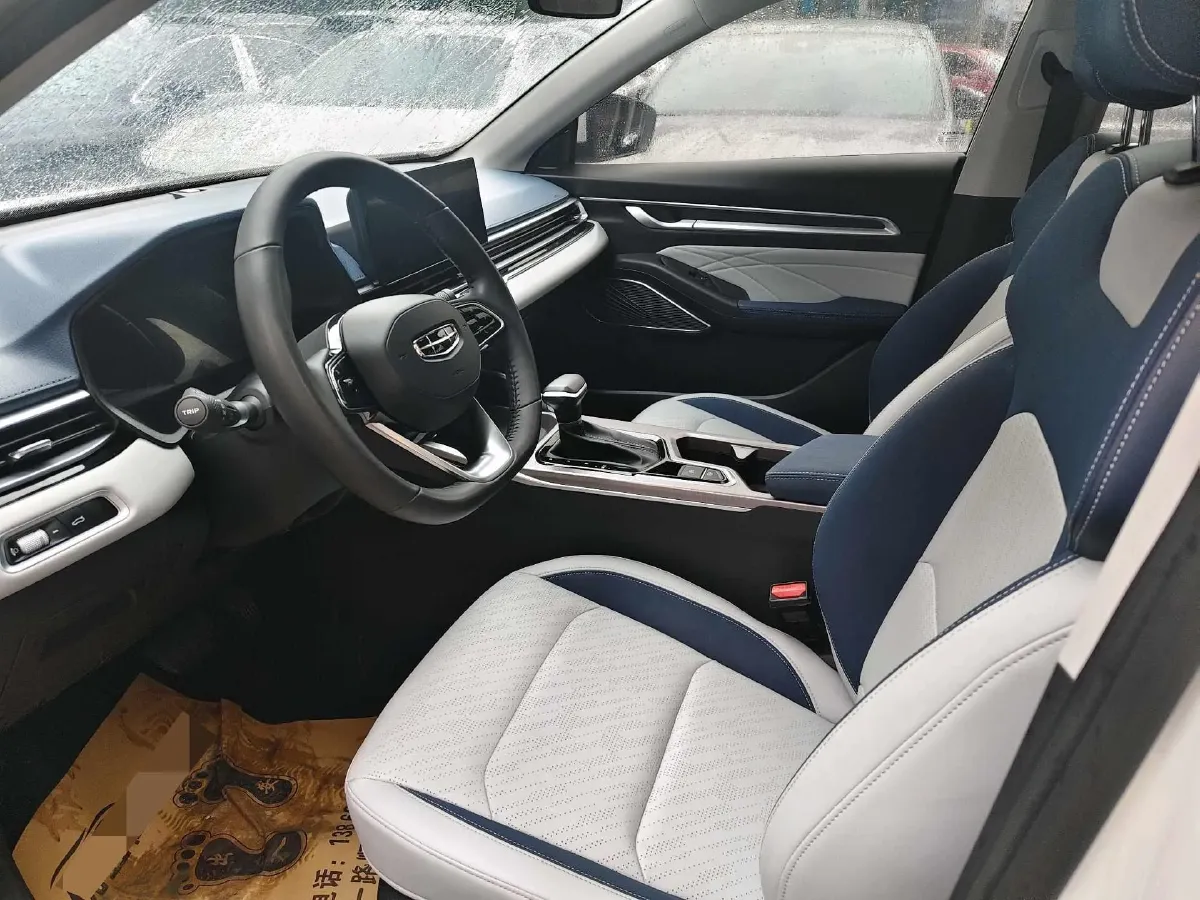 2022 Geely Emgrand 1.5L 114HP L4 CVT,autocango,china used car exporter,china ev exporter,chinese used car exporter,chinese used ev exporter