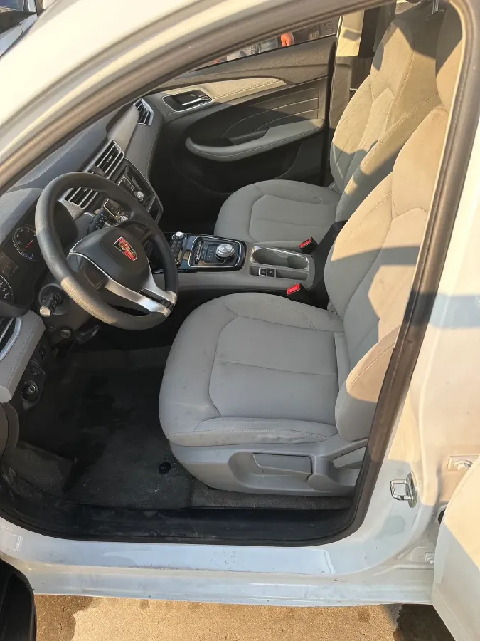 2019 Roewe Ei5 BEV 52.5KWH,autocango,china used car exporter,china ev exporter,chinese used car exporter,chinese used ev exporter