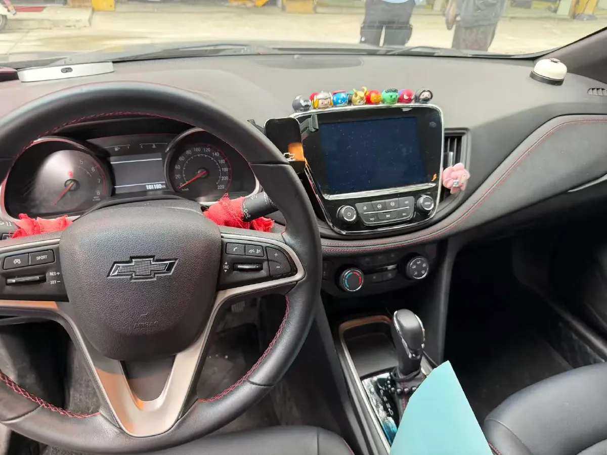 2020 Chevrolet Monza 1.3T 163HP L3 6AT,autocango,china used car exporter,china ev exporter,chinese used car exporter,chinese used ev exporter