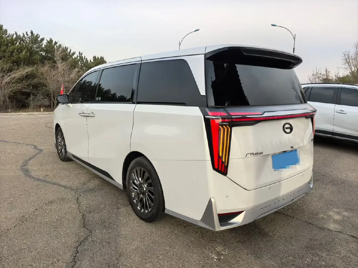 2023 GAC Trumpchi M8 2.0T 252HP L4 8AT,autocango,china used car exporter,china ev exporter,chinese used car exporter,chinese used ev exporter