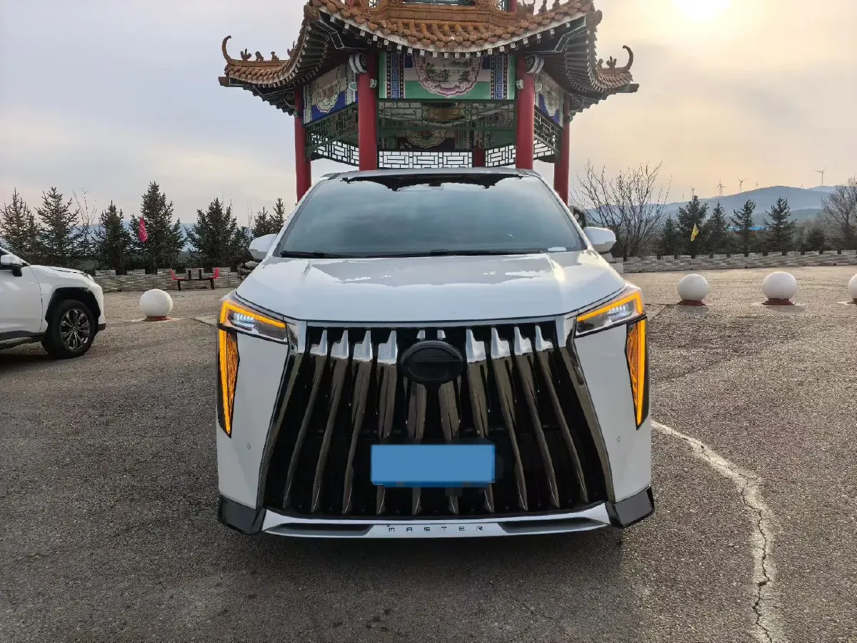 2023 GAC Trumpchi M8 2.0T 252HP L4 8AT,autocango,china used car exporter,china ev exporter,chinese used car exporter,chinese used ev exporter