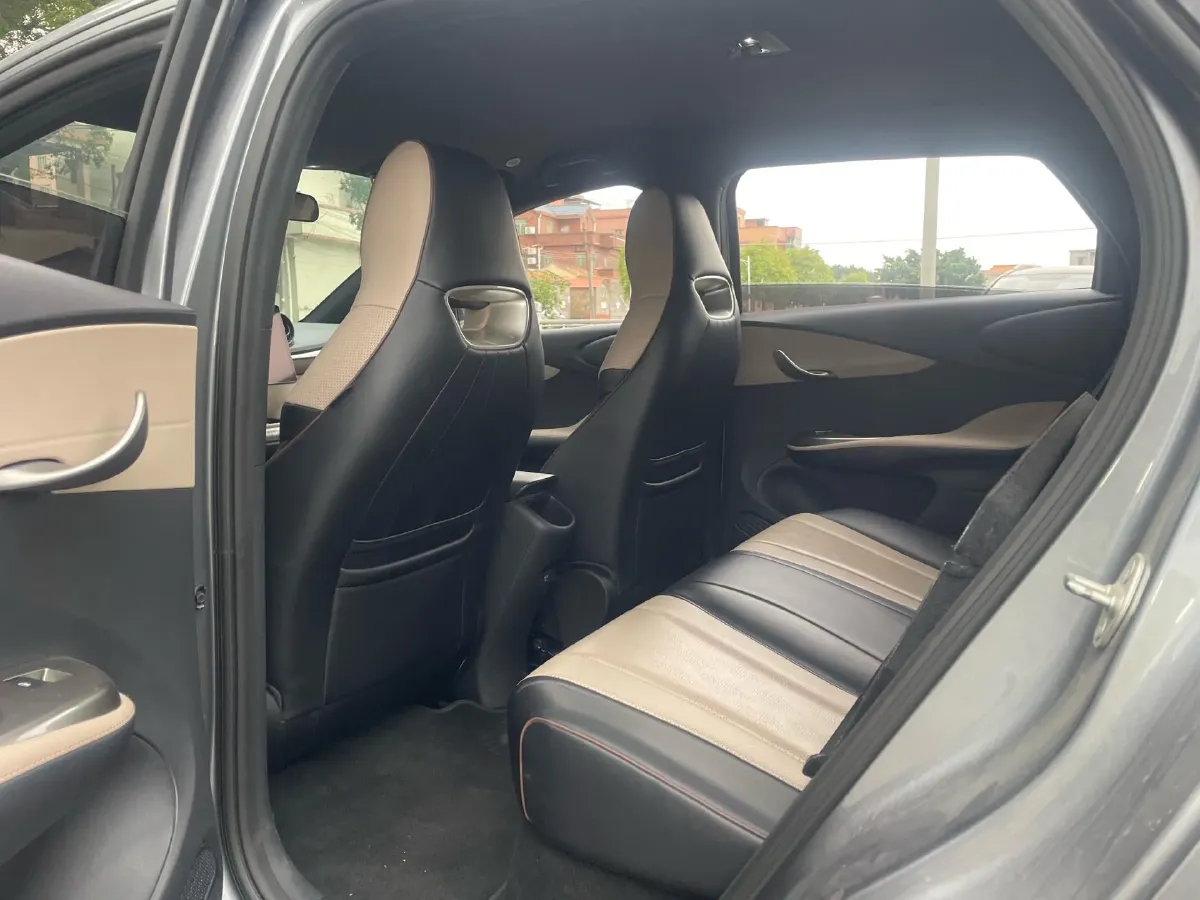 2023 BYD Dolphin BEV 44.928KWH,autocango,china used car exporter,china ev exporter,chinese used car exporter,chinese used ev exporter