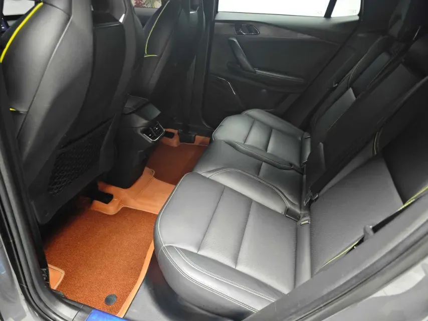 2023 LYNK&CO 06 1.5T 181HP L4 7DCT,autocango,china used car exporter,china ev exporter,chinese used car exporter,chinese used ev exporter