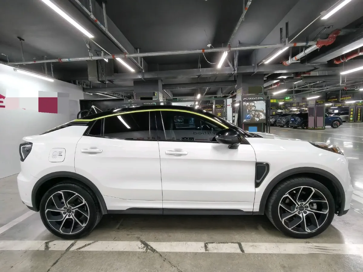 2022 LYNK&CO 05 2.0T 254HP L4 8AT,autocango,china used car exporter,china ev exporter,chinese used car exporter,chinese used ev exporter