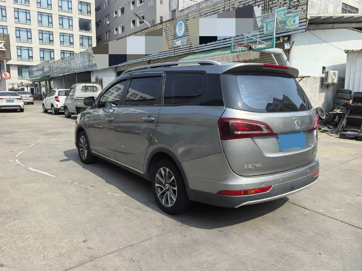 2019 BaoJun 730 1.5L 105HP L4 6MT,autocango,china used car exporter,china ev exporter,chinese used car exporter,chinese used ev exporter