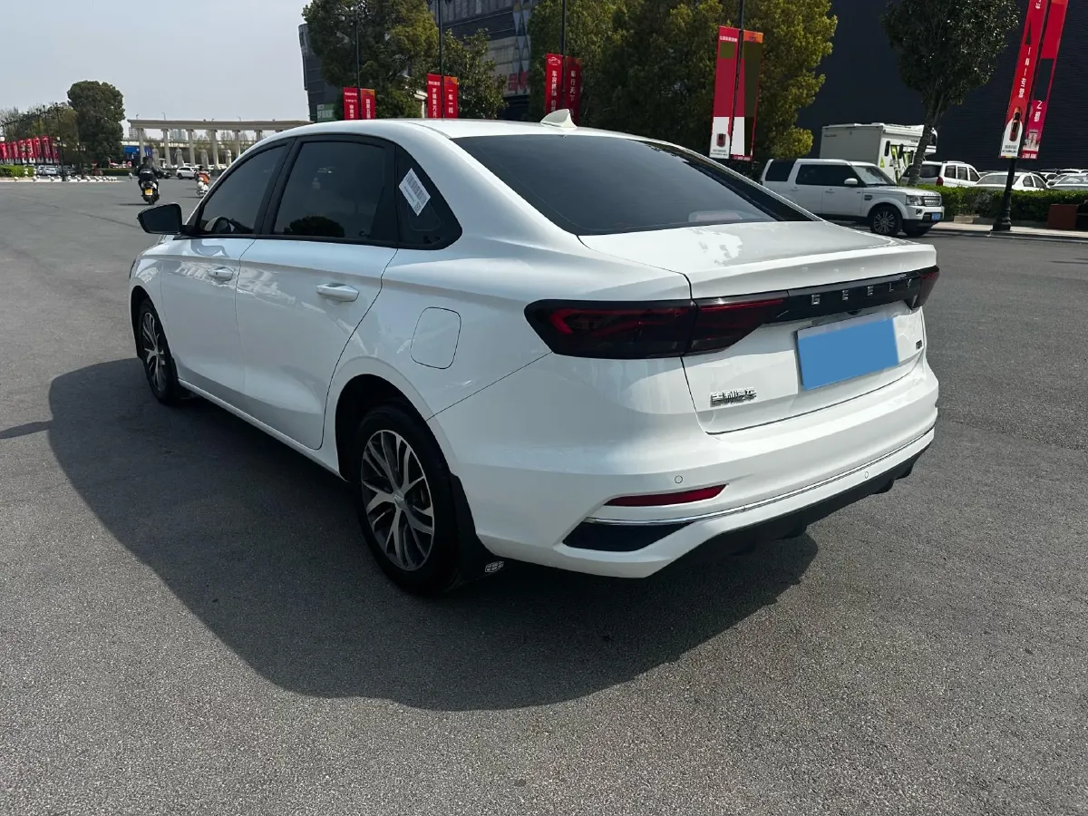 2022 Geely Emgrand 1.5L 114HP L4 CVT,autocango,china used car exporter,china ev exporter,chinese used car exporter,chinese used ev exporter