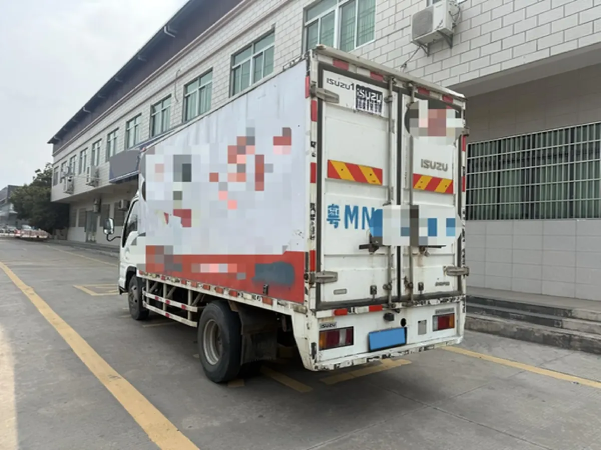 2016 Qoros 3 1.6L 126HP L4 6MT,autocango,china used car exporter,china ev exporter,chinese used car exporter,chinese used ev exporter