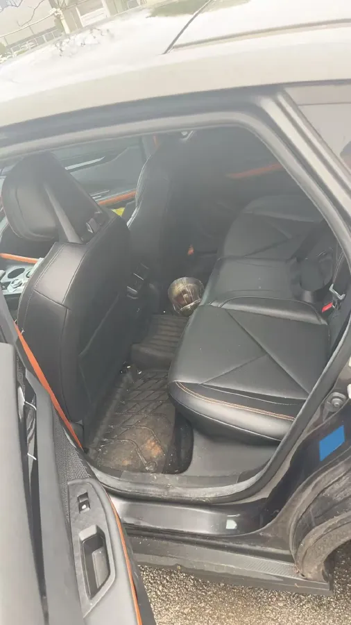 2022 ChangAn UNI-V 1.5T 188HP L4 7DCT,autocango,china used car exporter,china ev exporter,chinese used car exporter,chinese used ev exporter