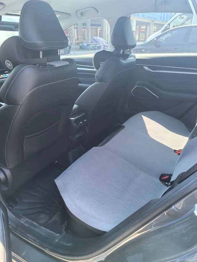 2023 Geely Emgrand 1.5L 127HP L4 CVT,autocango,china used car exporter,china ev exporter,chinese used car exporter,chinese used ev exporter