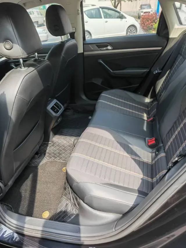 2021 Volkswagen Lavida 1.4T 150HP L4 7DCT,autocango,china used car exporter,china ev exporter,chinese used car exporter,chinese used ev exporter