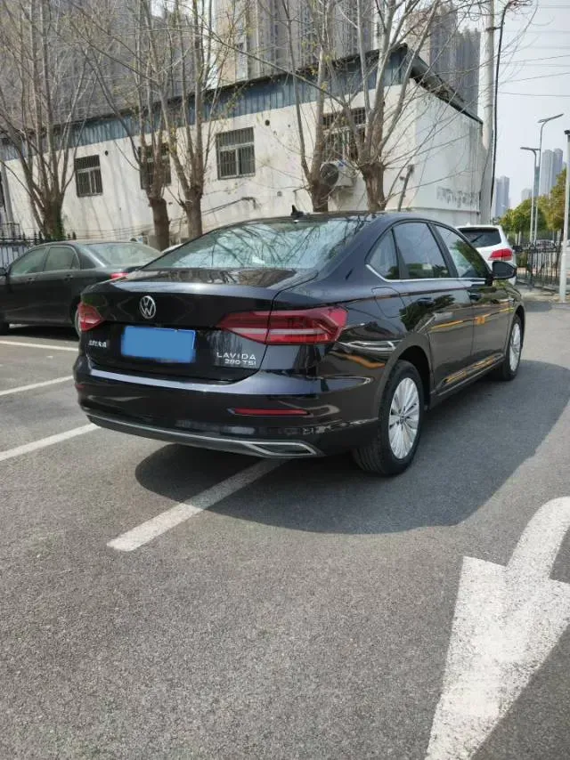 2021 Volkswagen Lavida 1.4T 150HP L4 7DCT,autocango,china used car exporter,china ev exporter,chinese used car exporter,chinese used ev exporter