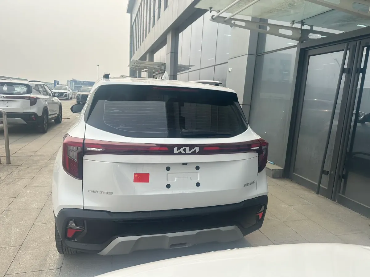 2023 Kia Seltos 1.5L 115HP L4 CVT,autocango,china used car exporter,china ev exporter,chinese used car exporter,chinese used ev exporter