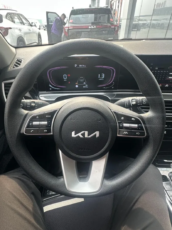 2023 Kia Seltos 1.5L 115HP L4 CVT,autocango,china used car exporter,china ev exporter,chinese used car exporter,chinese used ev exporter