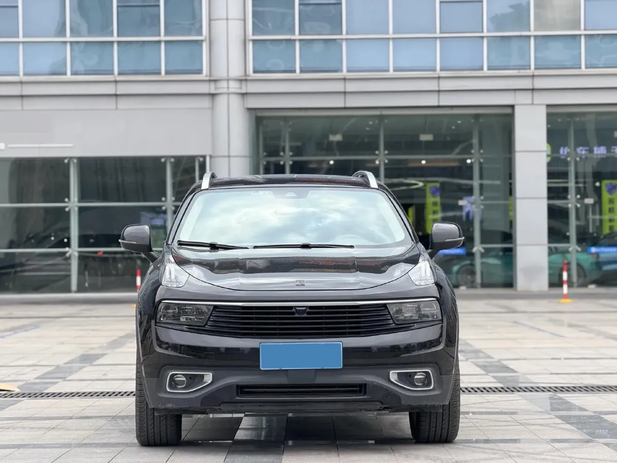 2019 Beijing BJ40 2.0T 218HP L4 6AT,autocango,china used car exporter,china ev exporter,chinese used car exporter,chinese used ev exporter