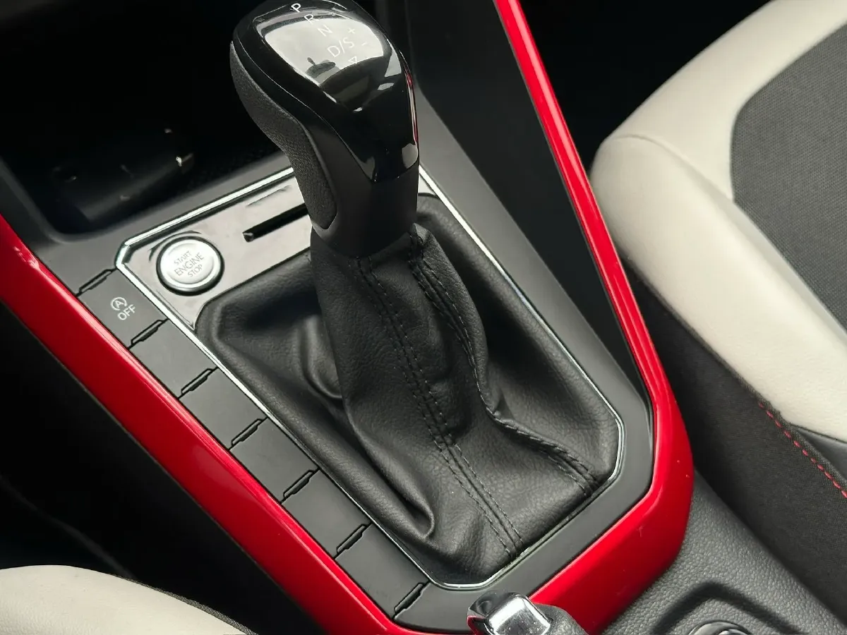 2023 Volkswagen Polo 1.5L 110HP L4 6AT,autocango,china used car exporter,china ev exporter,chinese used car exporter,chinese used ev exporter