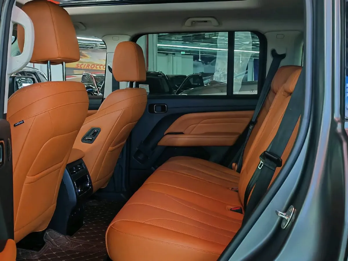 2024 Haval H9 2.0T 224HP L4 8AT,autocango,china used car exporter,china ev exporter,chinese used car exporter,chinese used ev exporter